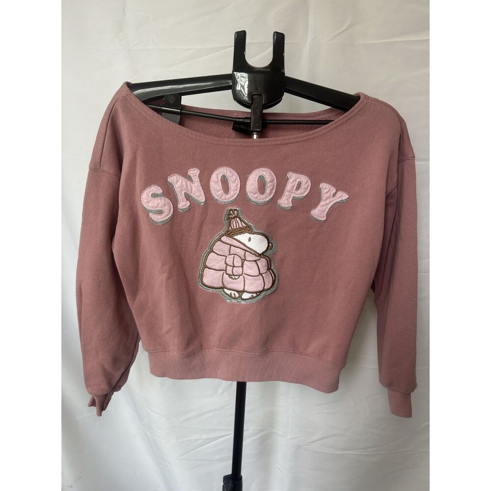 Snoopy Women's Scoop Neck Pullover Sweater Peanuts Comfy Winter Print Size Small
